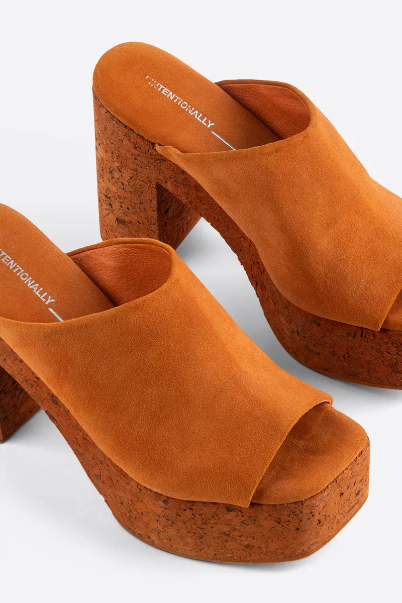 CRAZE HEELED PLATFORM