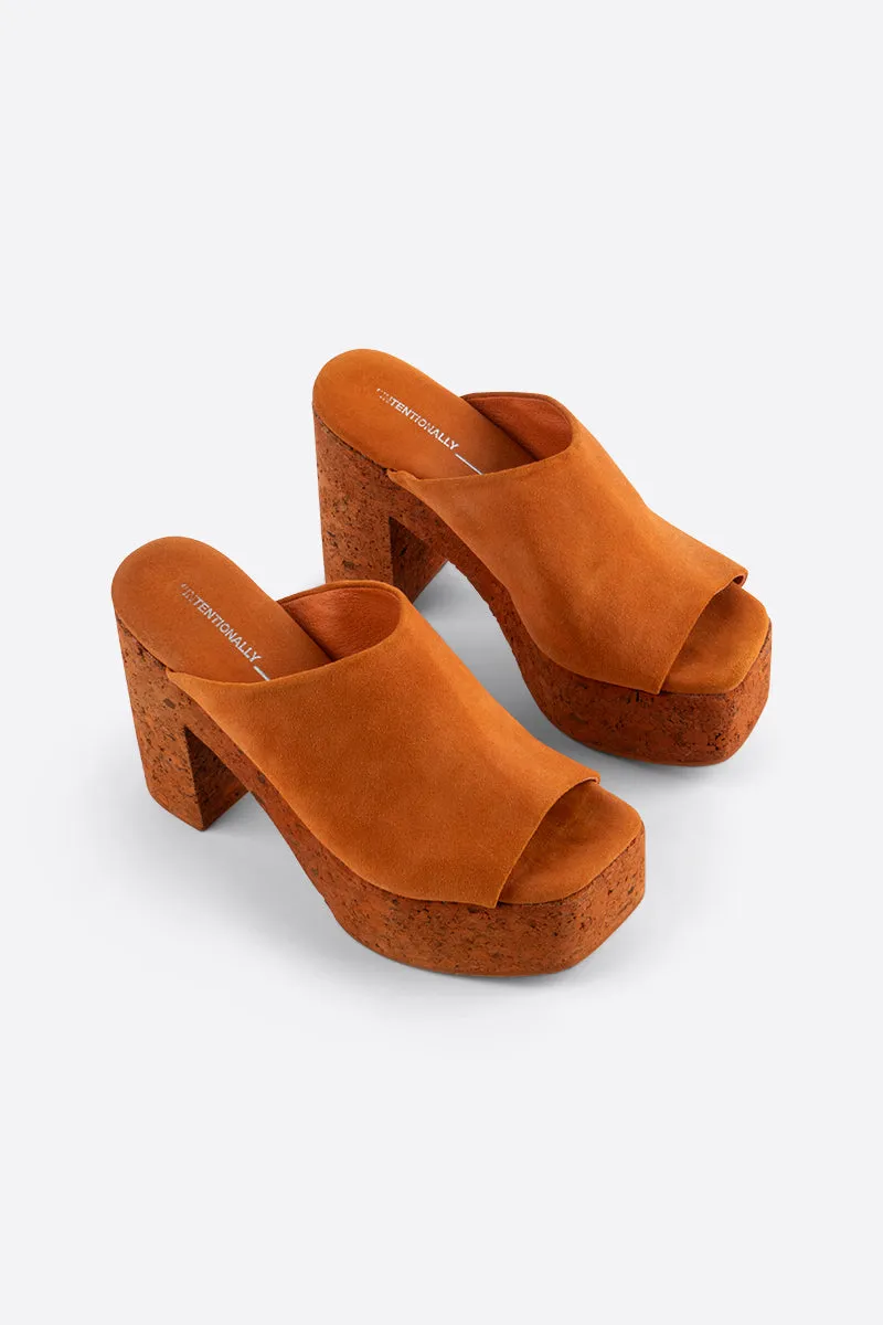 CRAZE HEELED PLATFORM